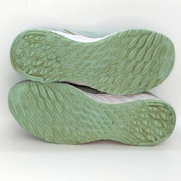 New Balance Fresh Foam Gray/Teal Sneakers - Women's Size 5 - Picture 4 of 5